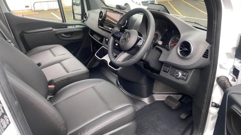 Mercedes-Benz Sprinter 315Cdi L3 Diesel Rwd 3.5t H2 Pro Van 9G-Tronic